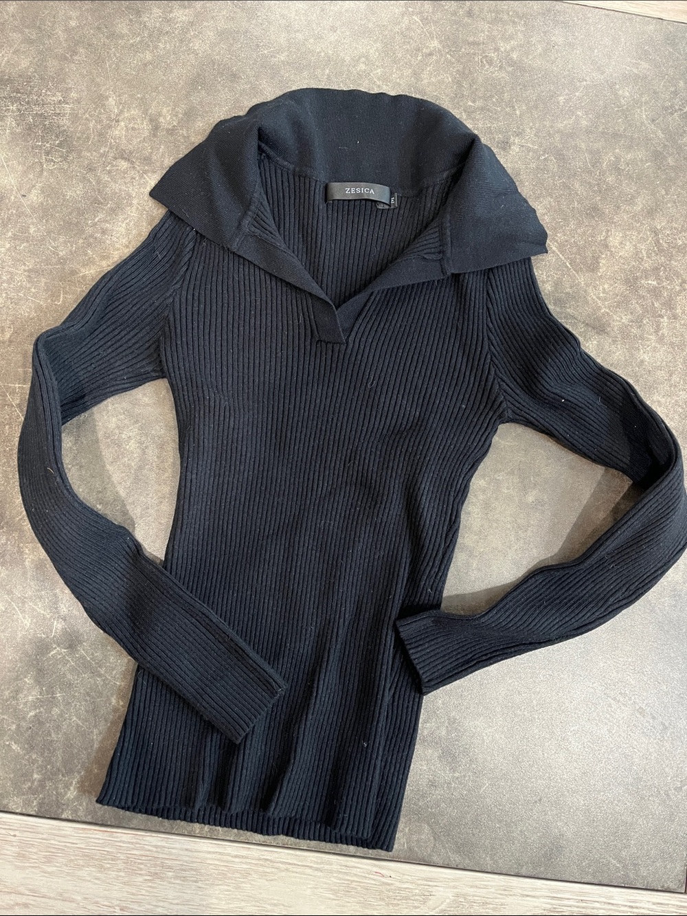 Black ribbed long sleeve